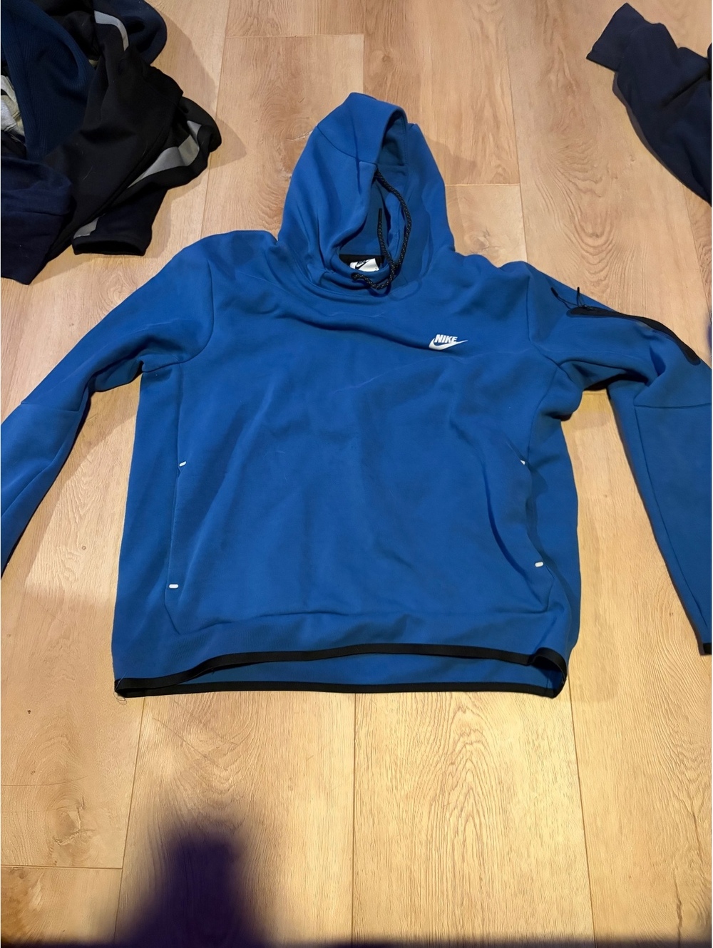 men’s nike tech size L